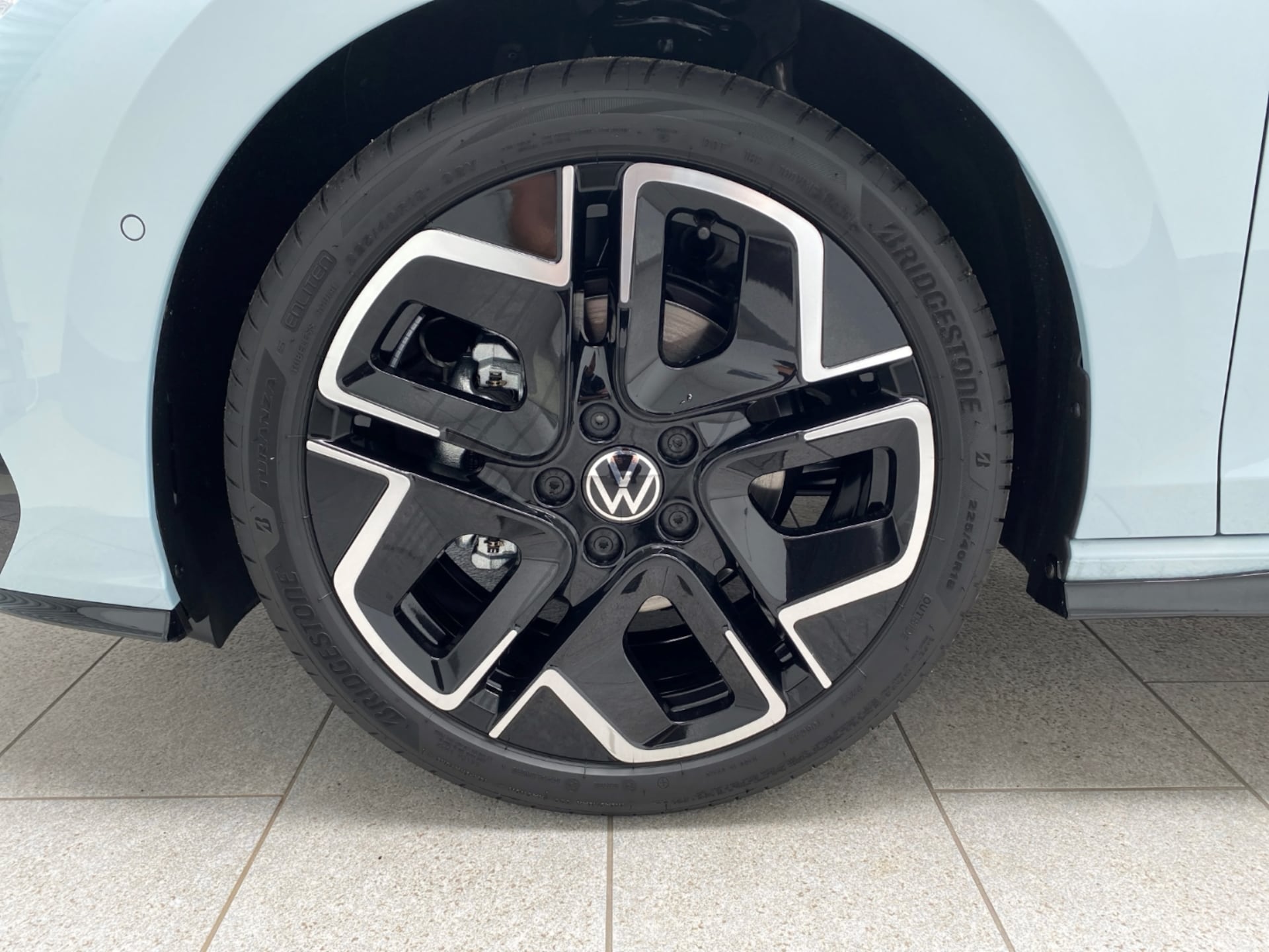 Volkswagen Golf R-Line