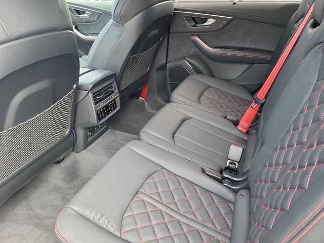 2026 Audi SQ7 Prestige - Photo 13
