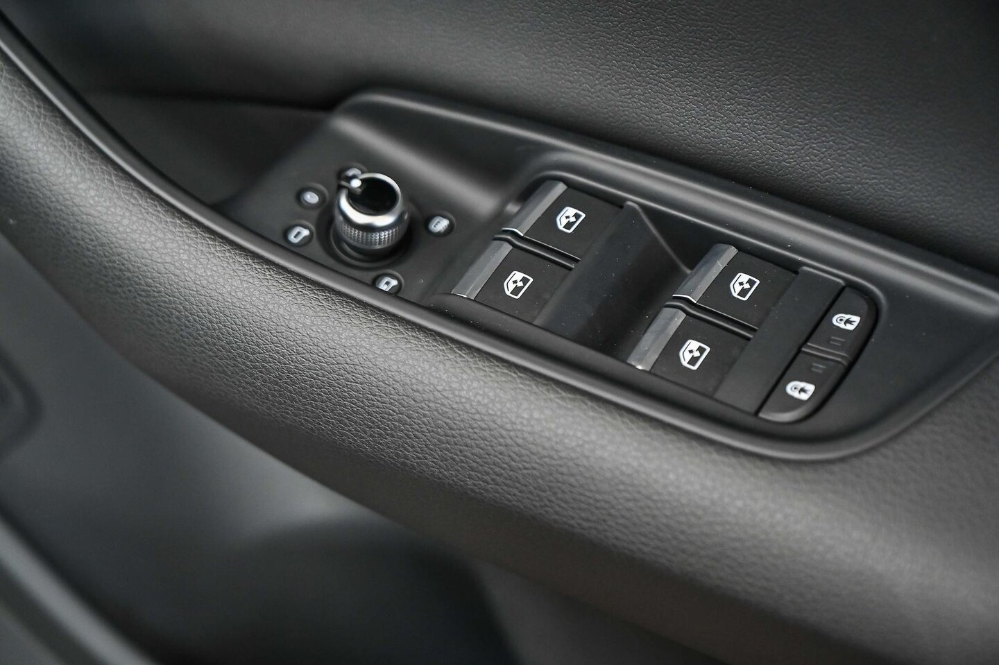 Image about Audi Q7 45 TDI quattro tiptronic