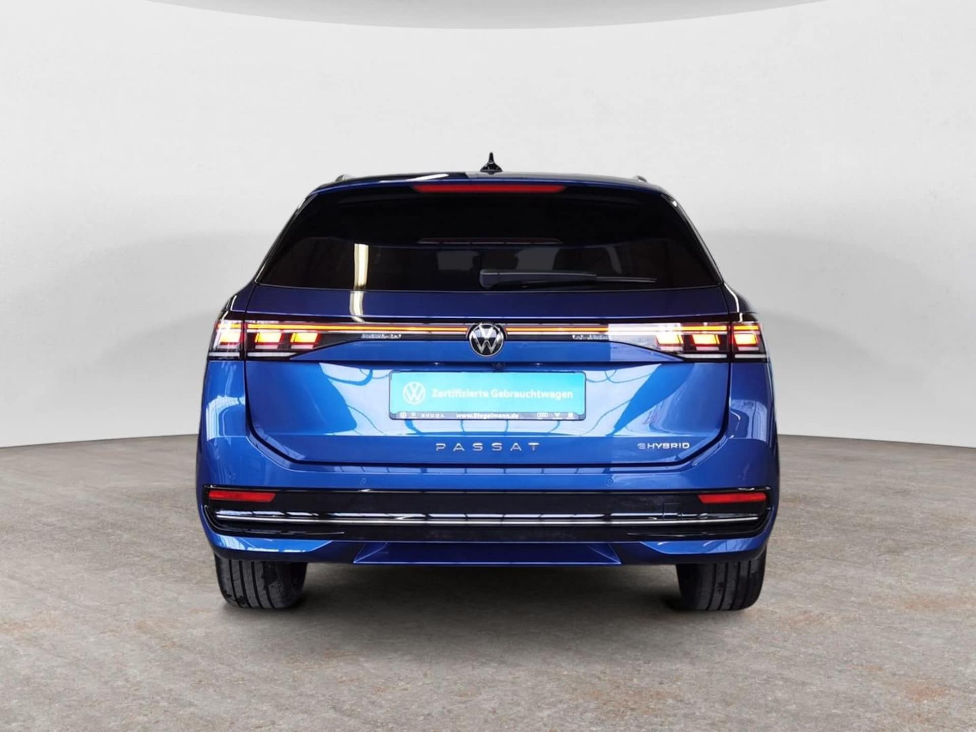 Volkswagen Passat Elegance