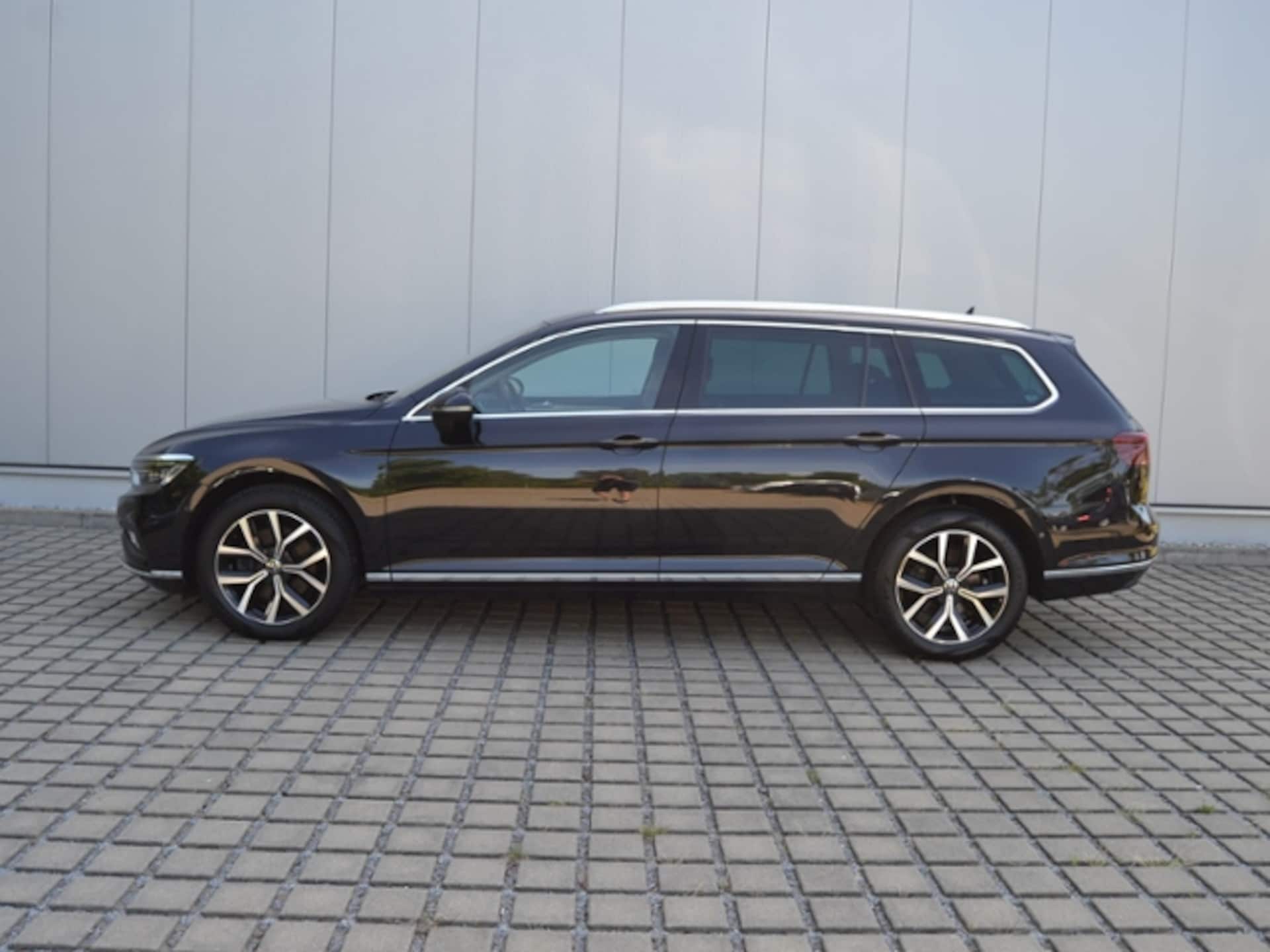 Volkswagen Passat Variant Elegance