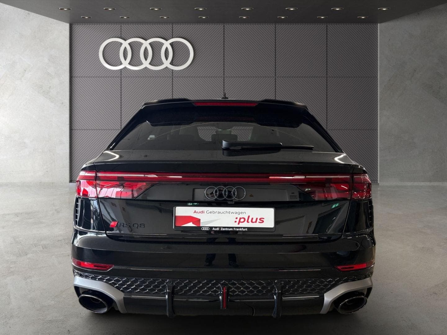 Bild über Audi RS Q8 SUV TFSI quattro 471 kW tiptronic - für weitere Informationen kontaktieren Sie den Audi Partner