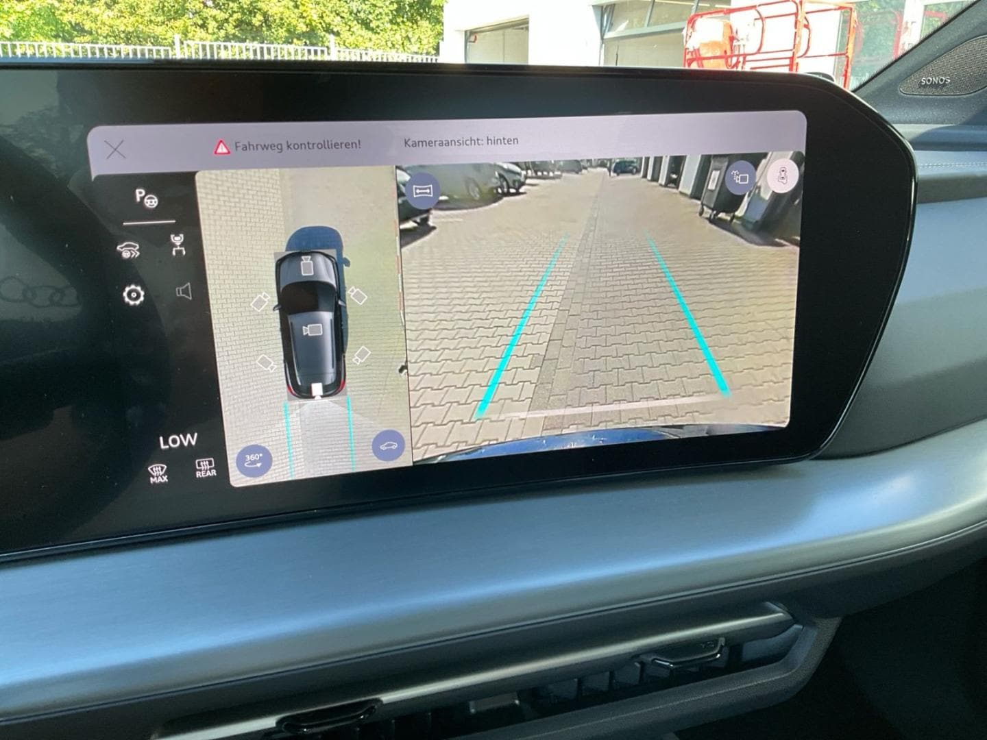 Bild über Audi Q4 SUV e-tron e-tron performance 210 kW - für weitere Informationen kontaktieren Sie den Audi Partner