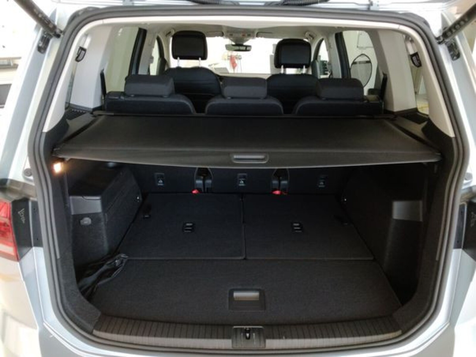 Volkswagen Touran – Bild 6