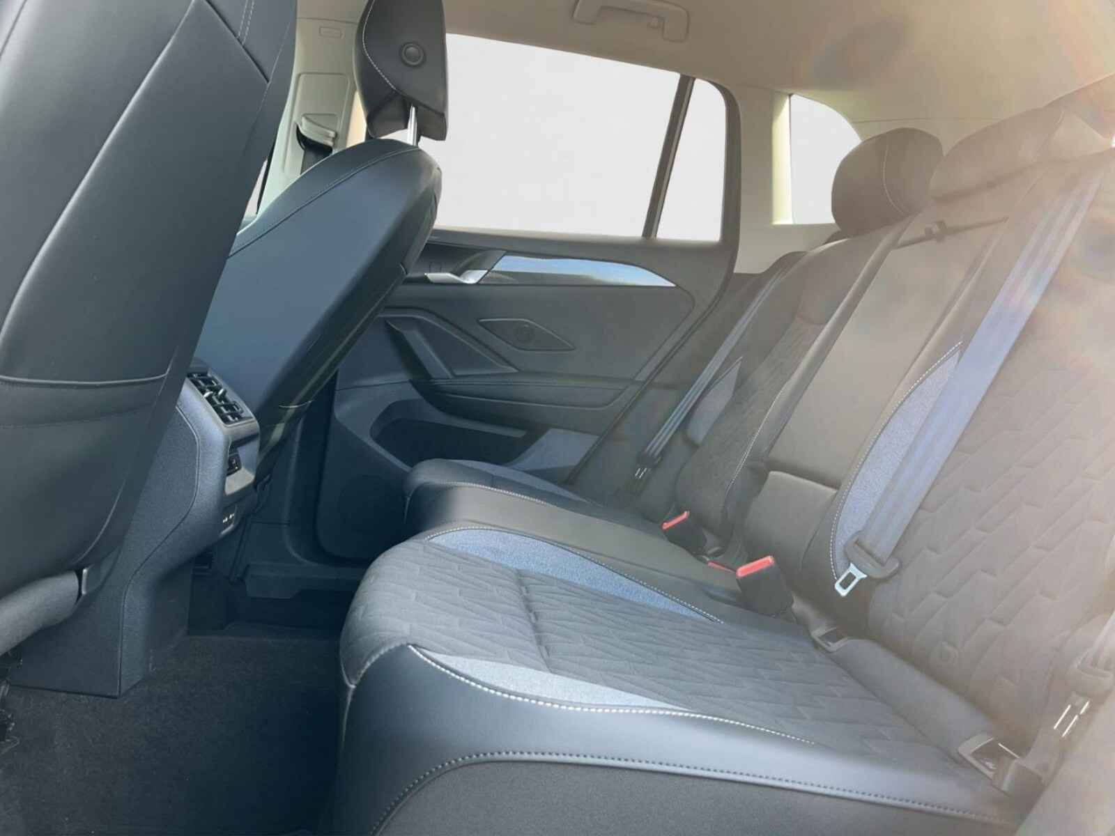 Volkswagen Tiguan – Bild 14