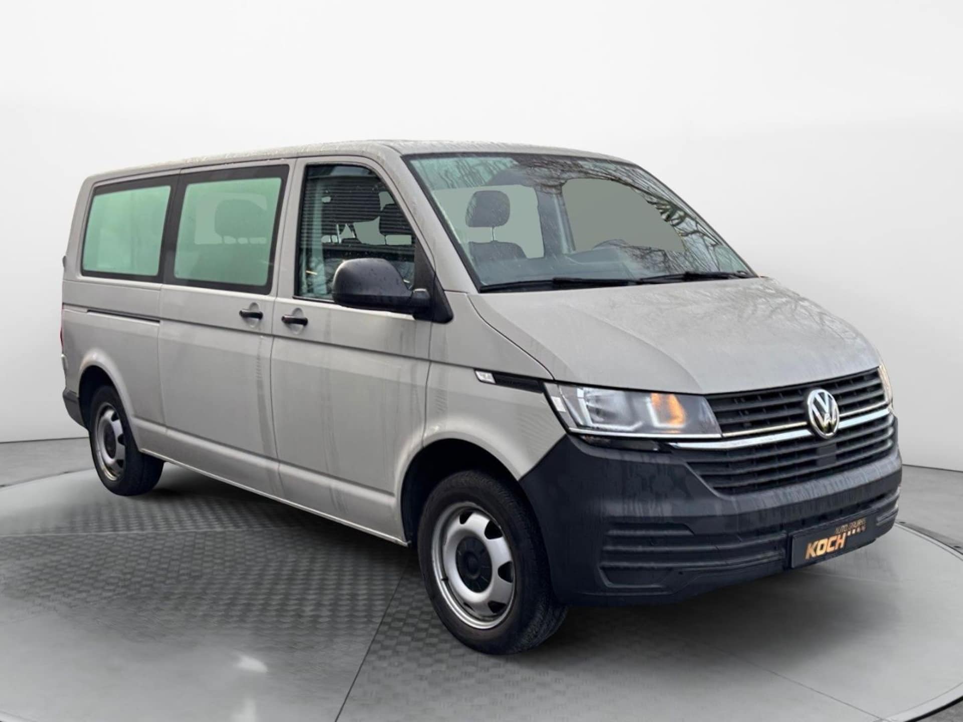 Volkswagen T6.1 Transporter Kombi langer Radstand