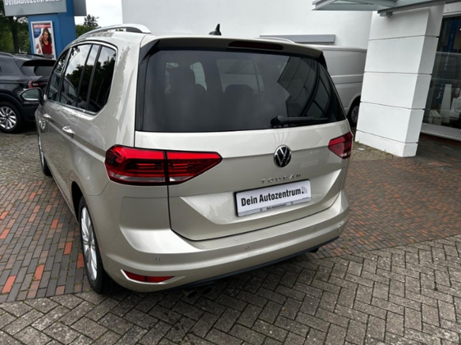 Volkswagen Touran – Bild 6