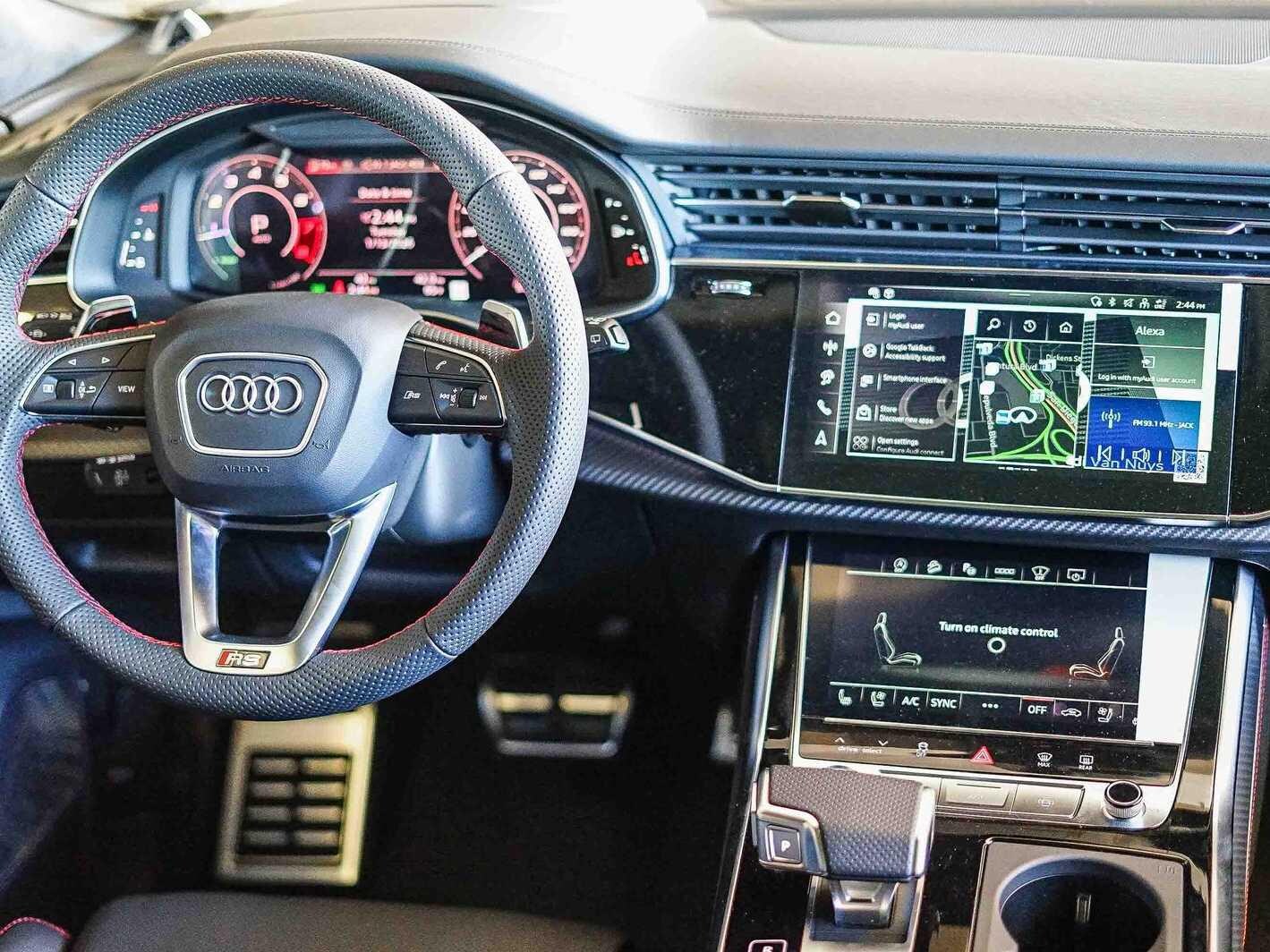 2025 Audi RS Q8 Base - Photo 11
