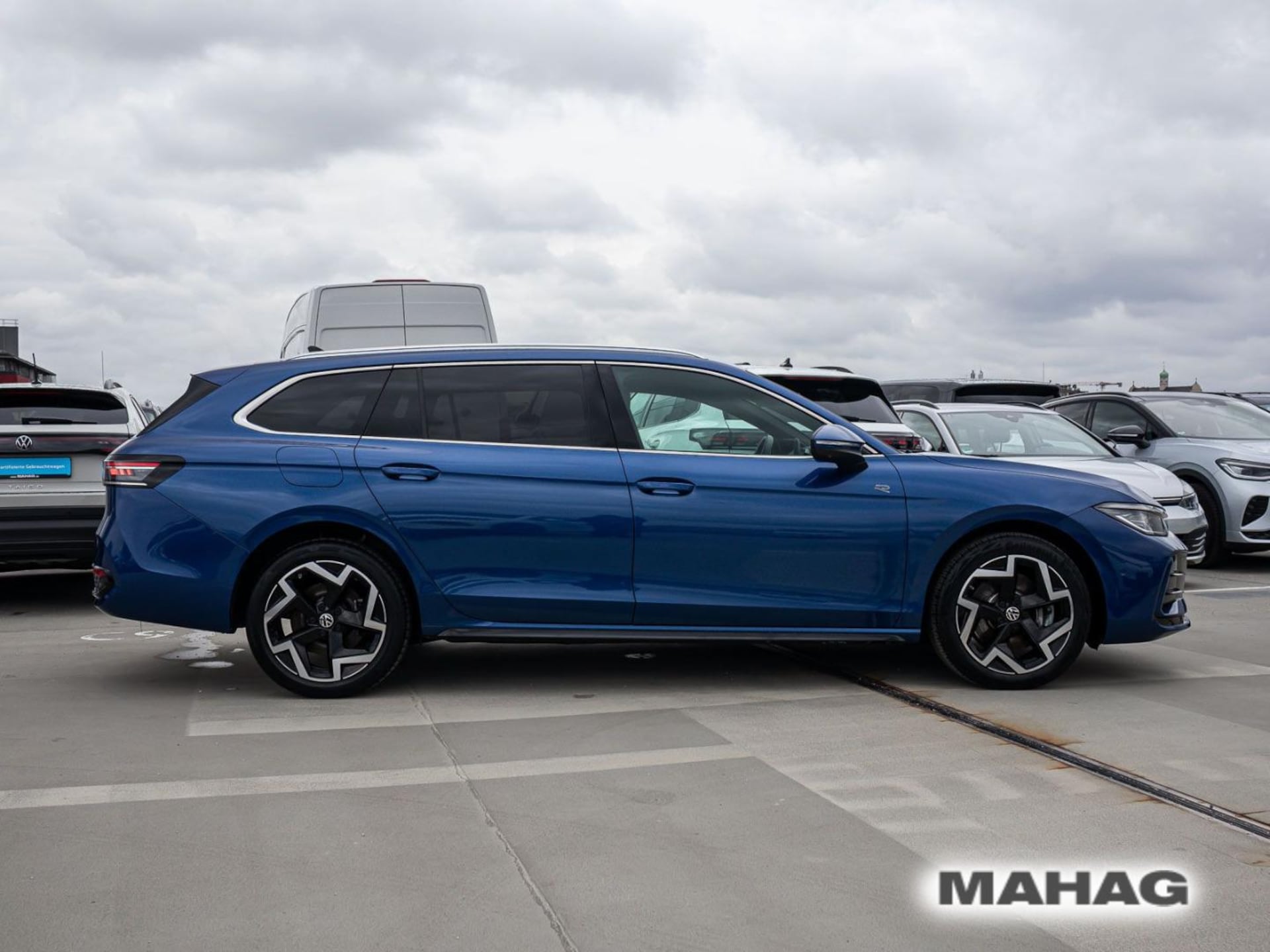 Volkswagen Passat R-Line