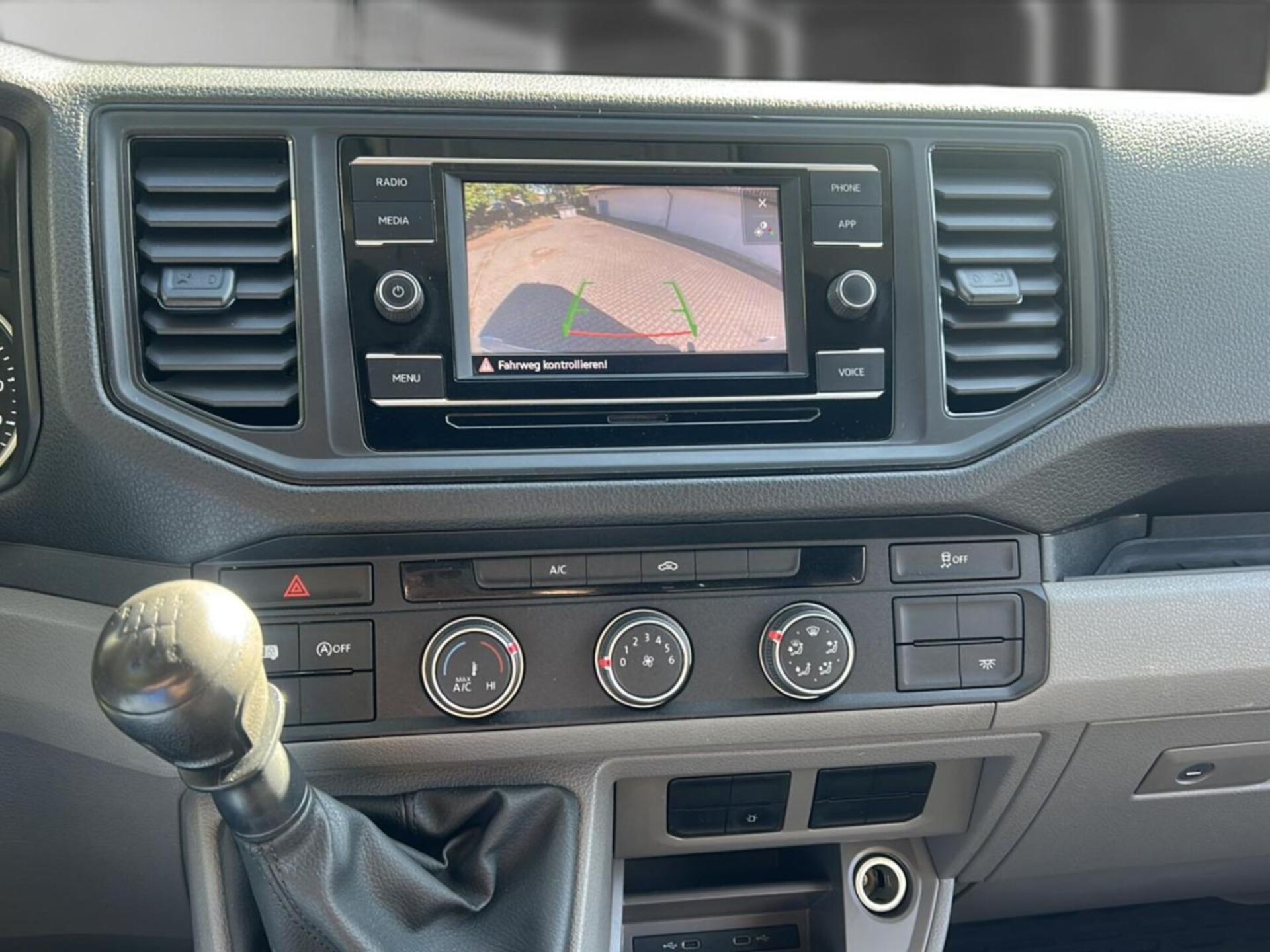 Volkswagen Crafter Kasten mittlerer Radstand