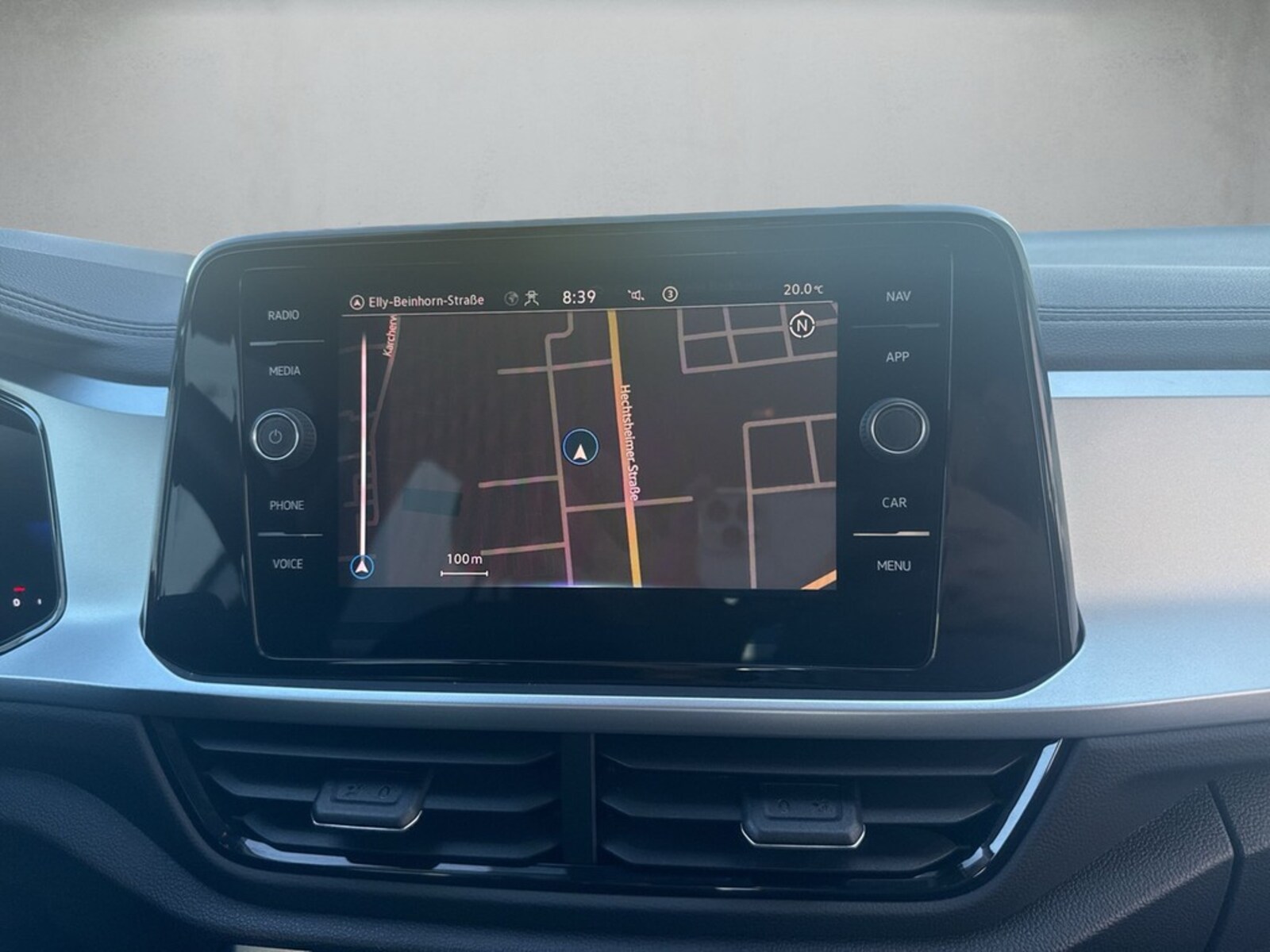 Volkswagen T-Roc – Bild 11