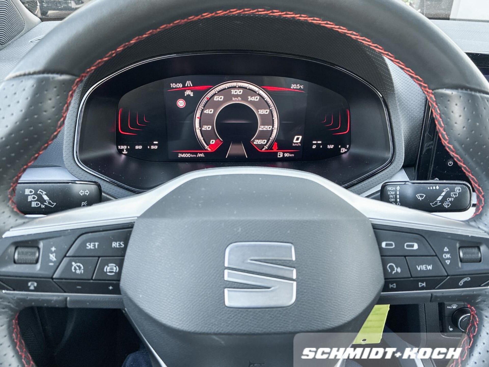 SEAT Arona FR