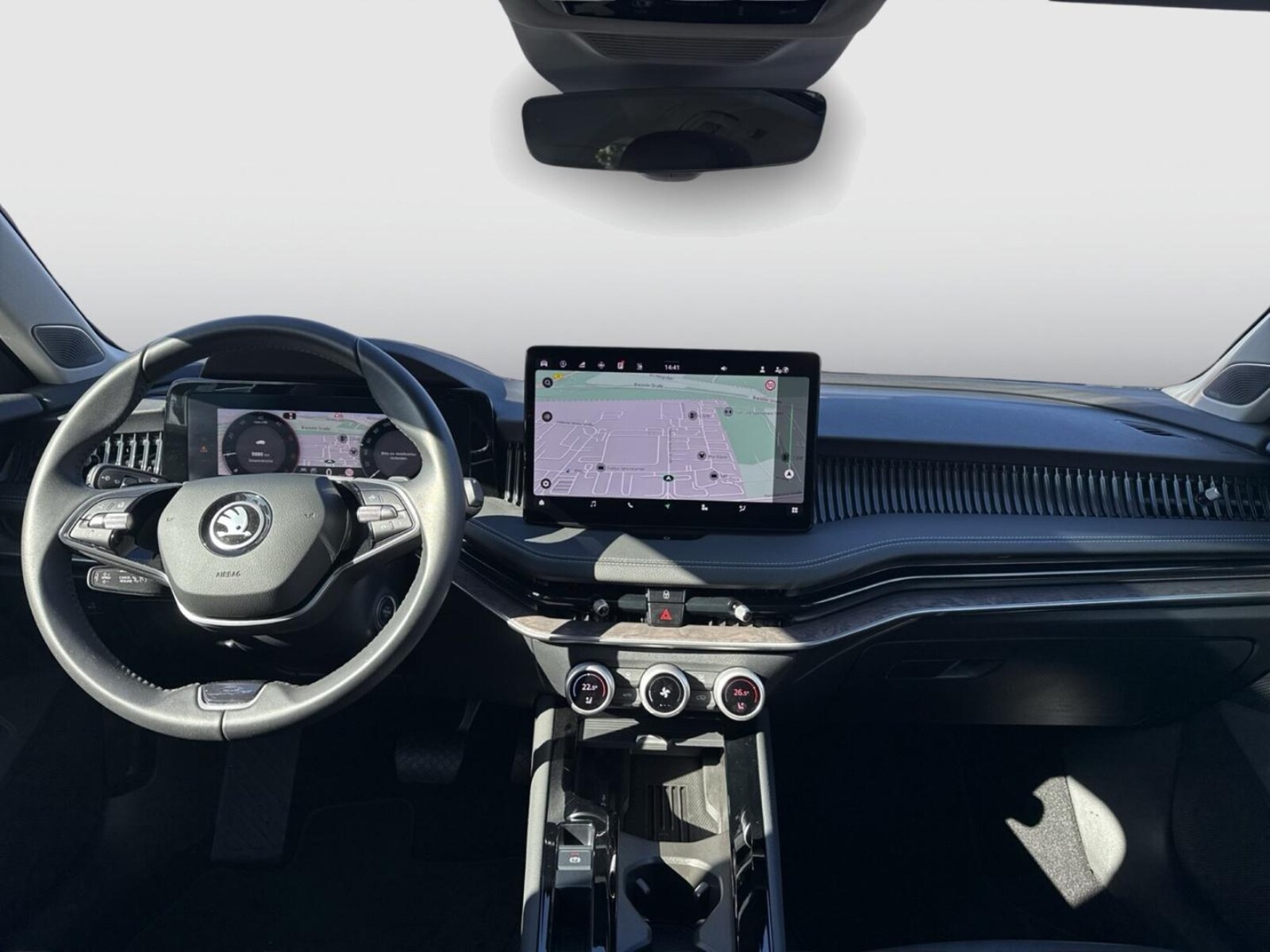 Škoda Superb Combi – Bild 10