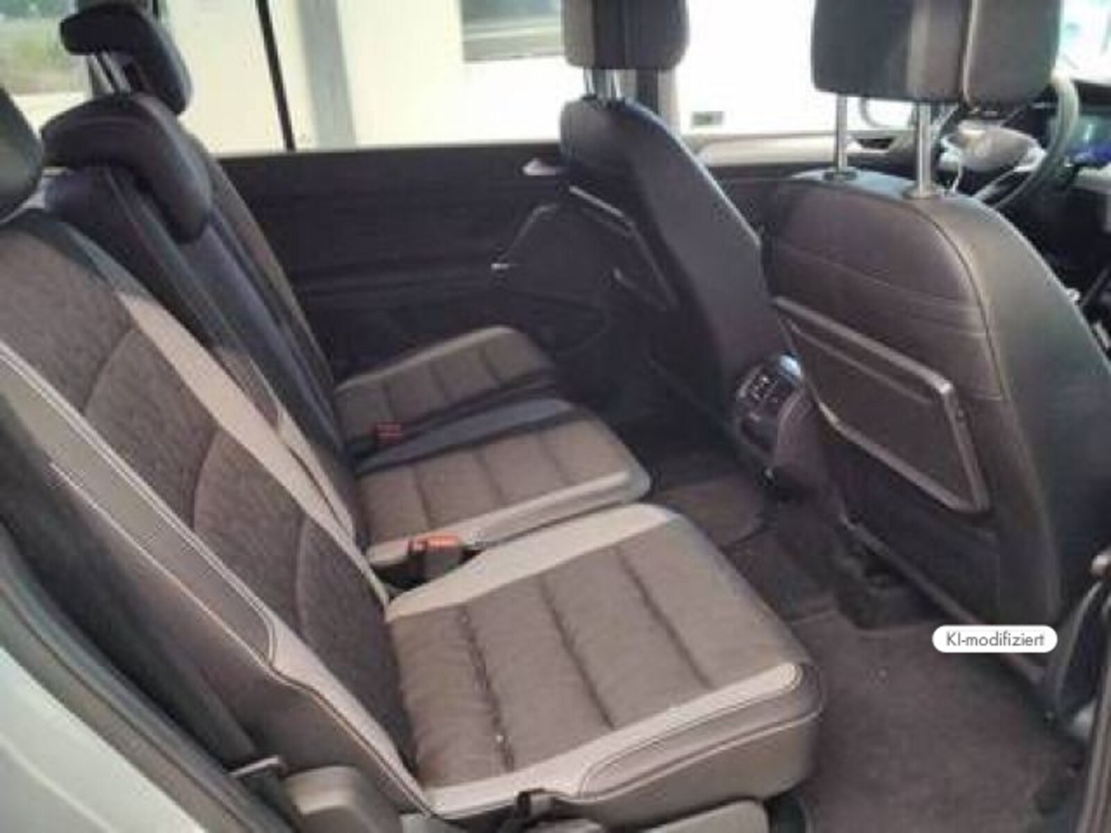 Volkswagen Touran – Bild 4