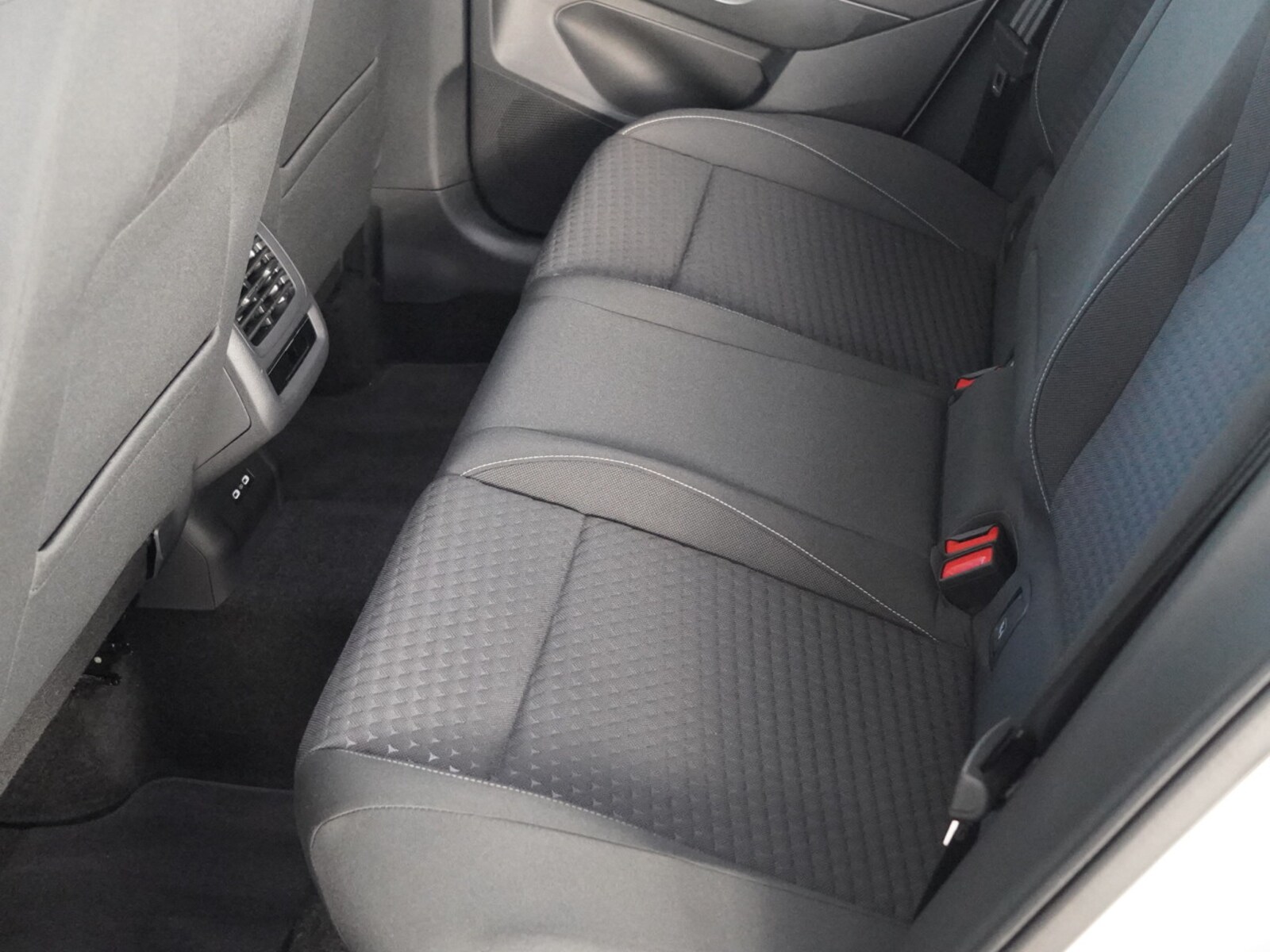 Volkswagen T-Roc – Bild 10