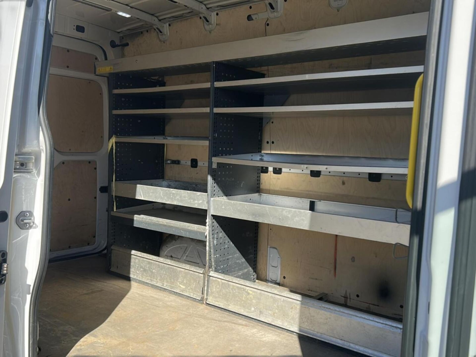 Volkswagen Crafter Kasten mittlerer Radstand