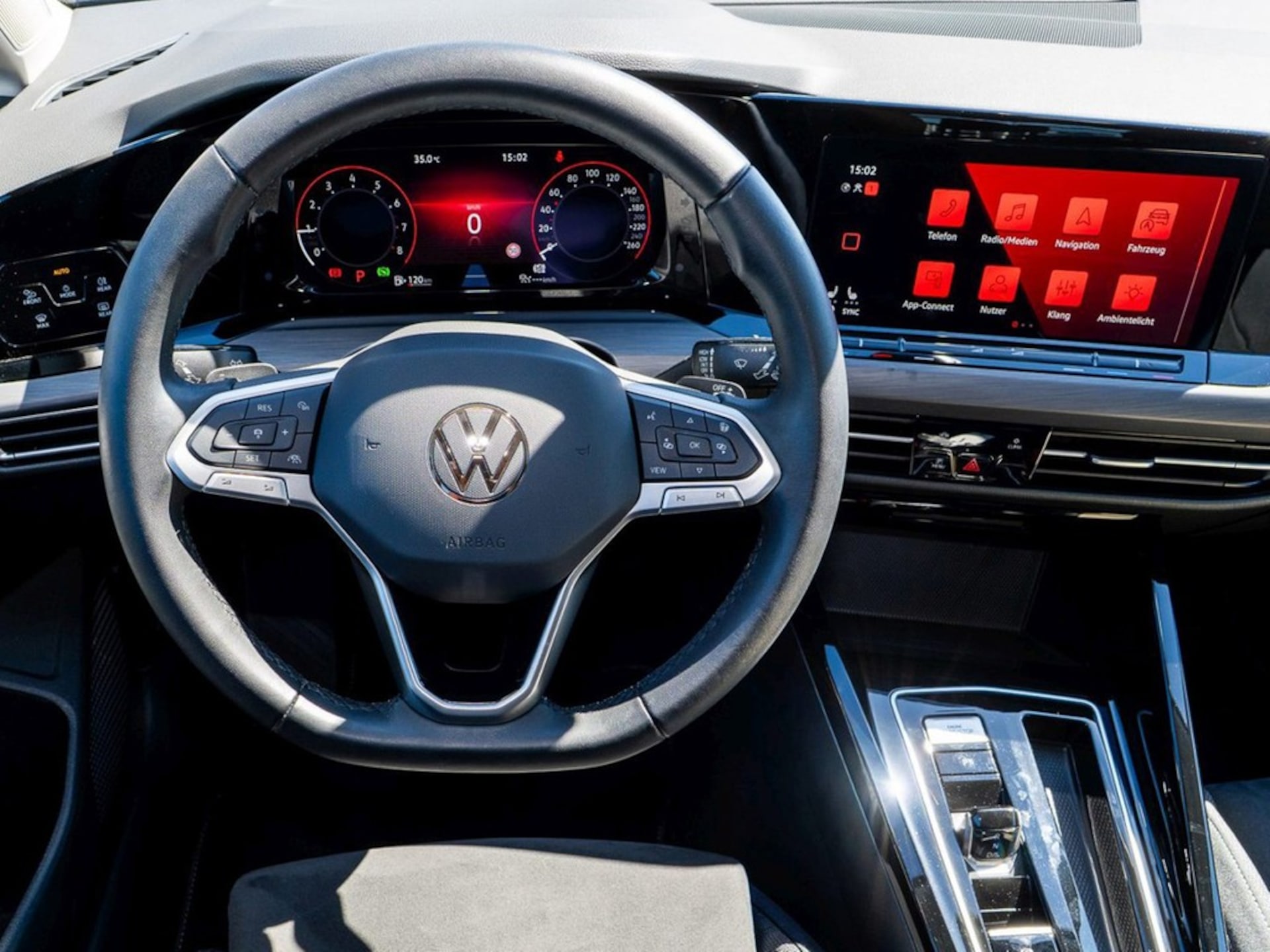 Volkswagen Golf Style