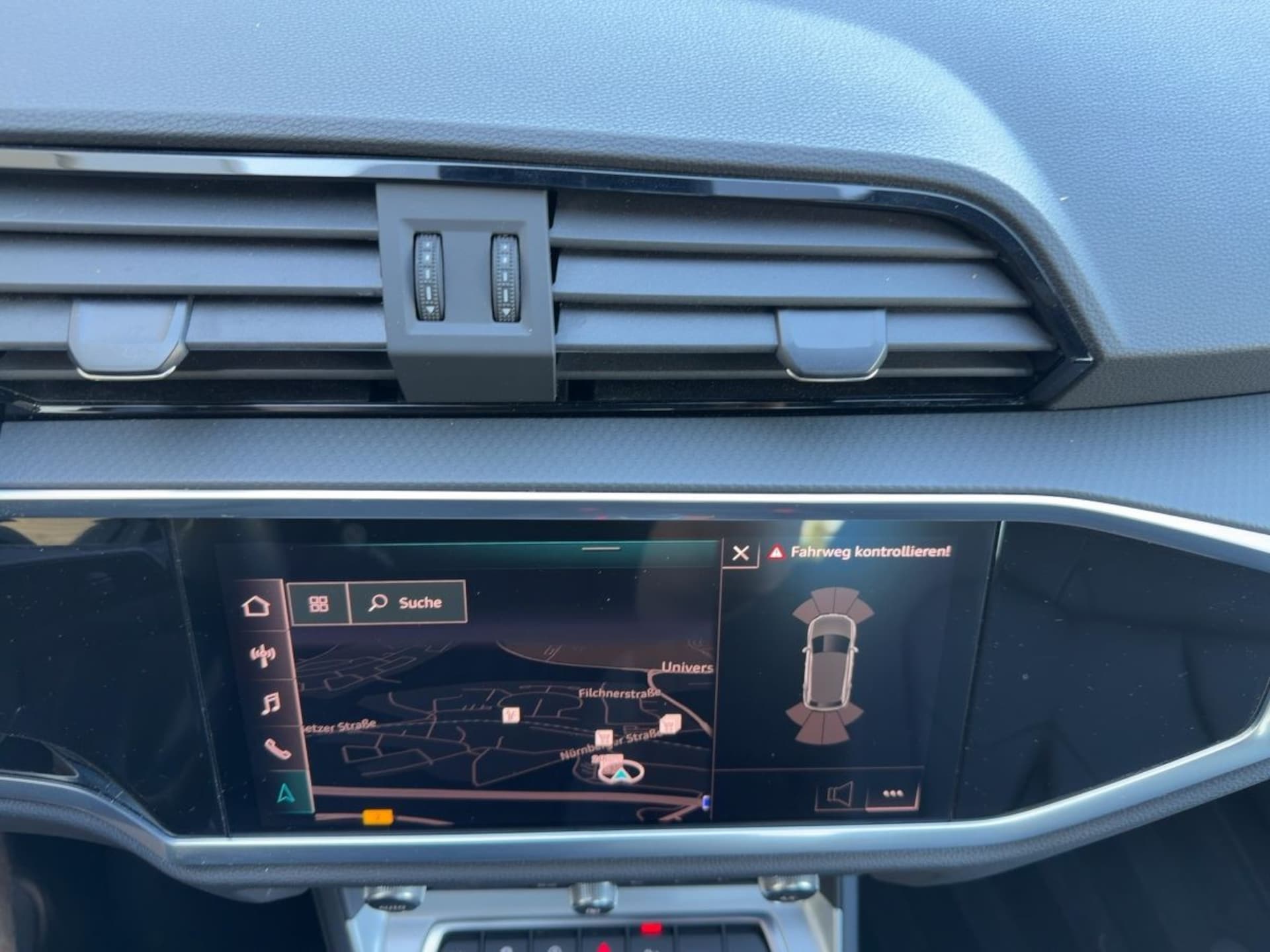 Audi Q3 SUV advanced