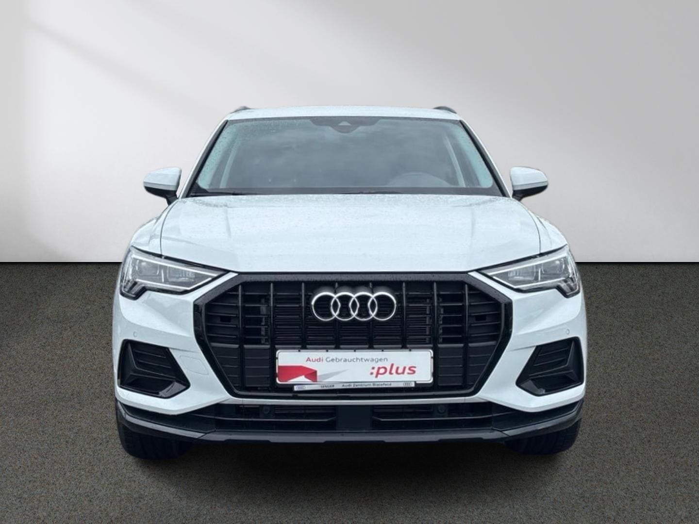 Bild über Audi Q3 TFSI 110 kW S tronic - für weitere Informationen kontaktieren Sie den Audi Partner