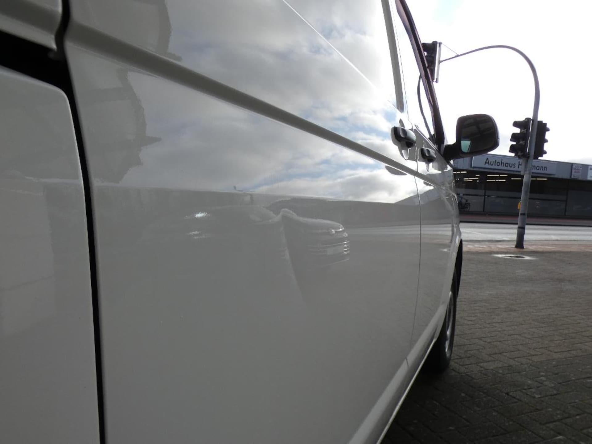 Volkswagen T6.1 Transporter Kasten kurzer Radstand