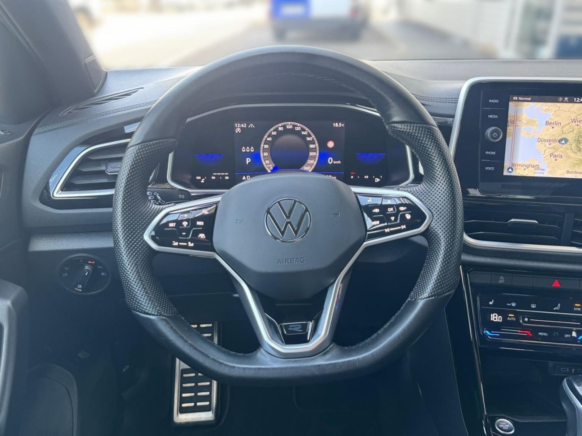 Volkswagen T-Roc R-Line