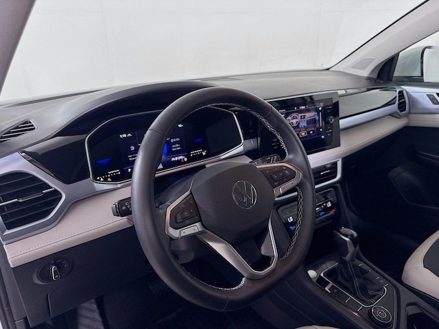 2025 Volkswagen Taos