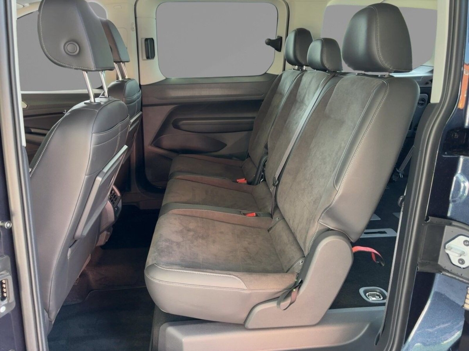 Volkswagen Caddy – Bild 8