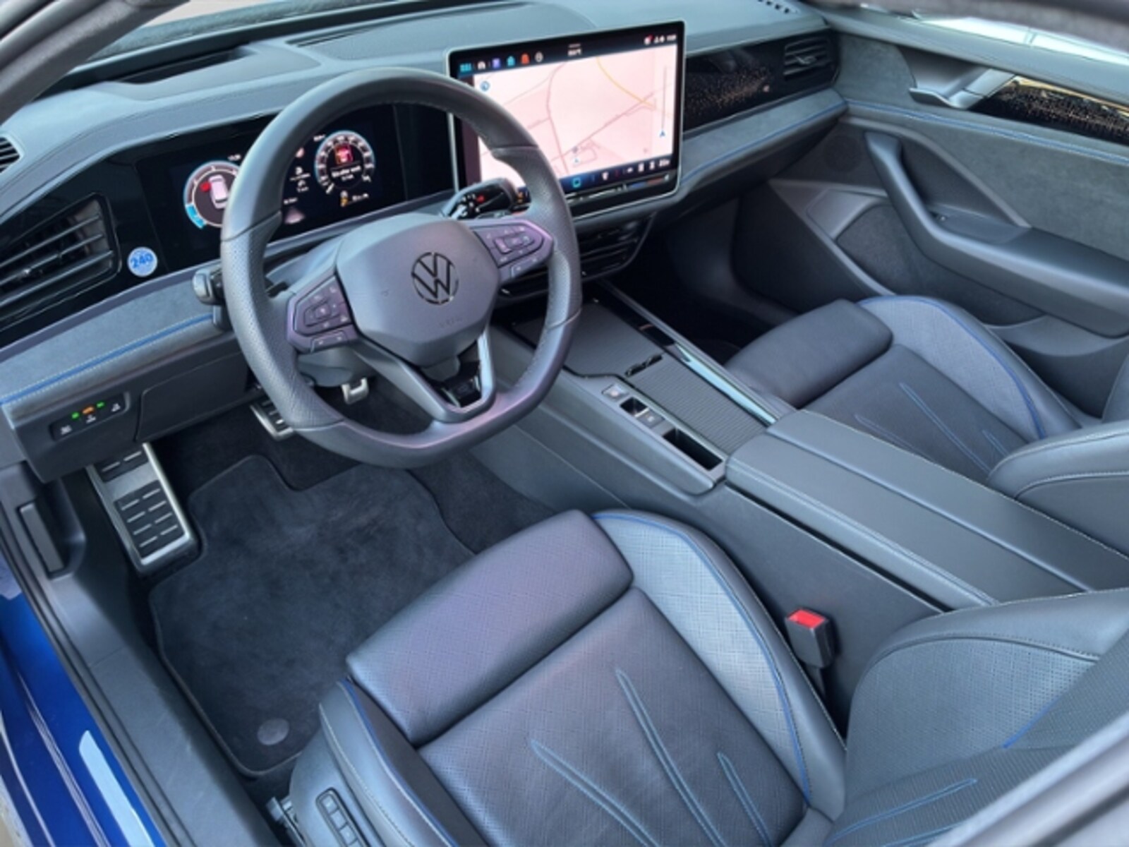 Volkswagen Passat – Bild 7