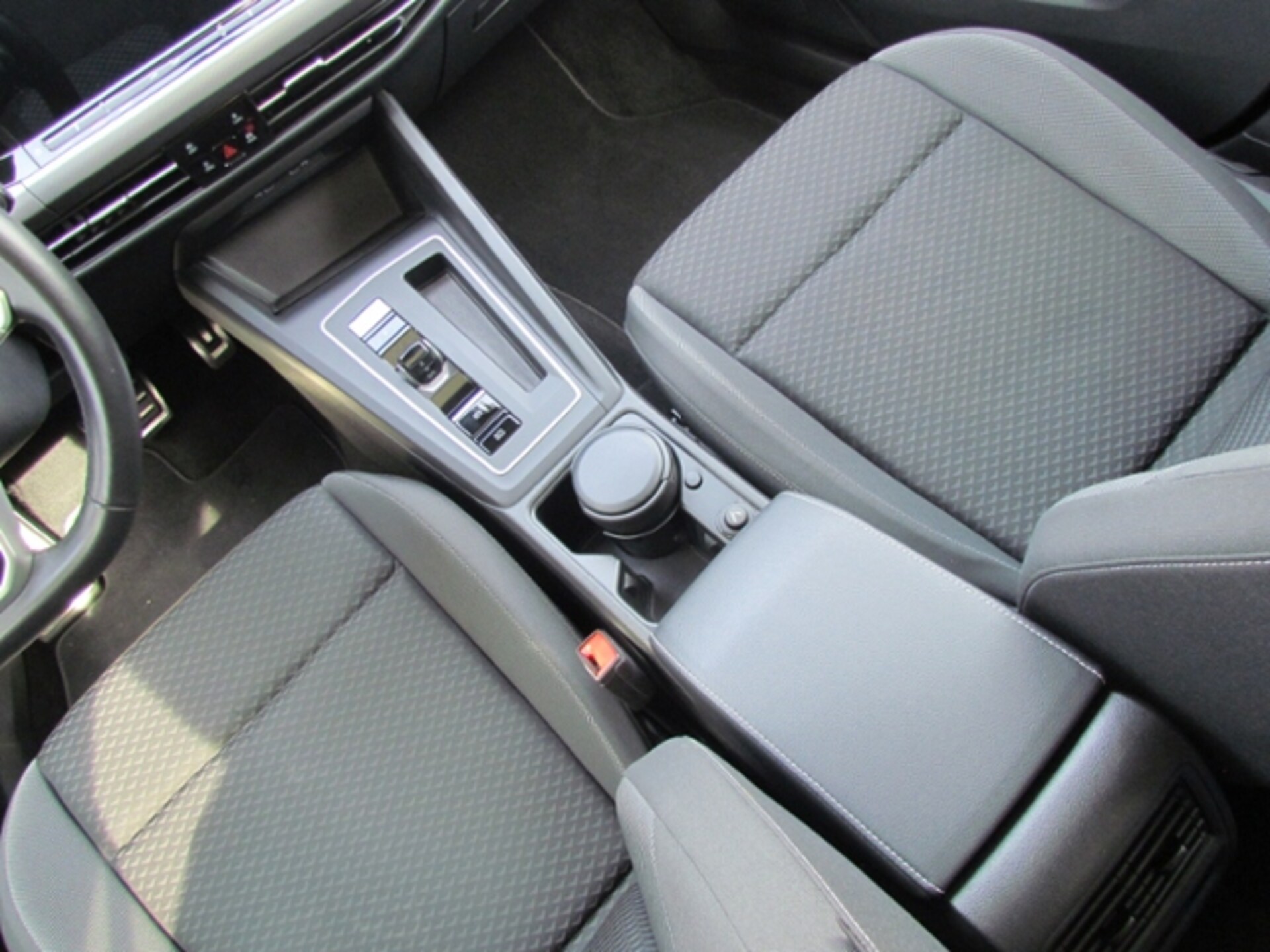 Volkswagen Golf Active