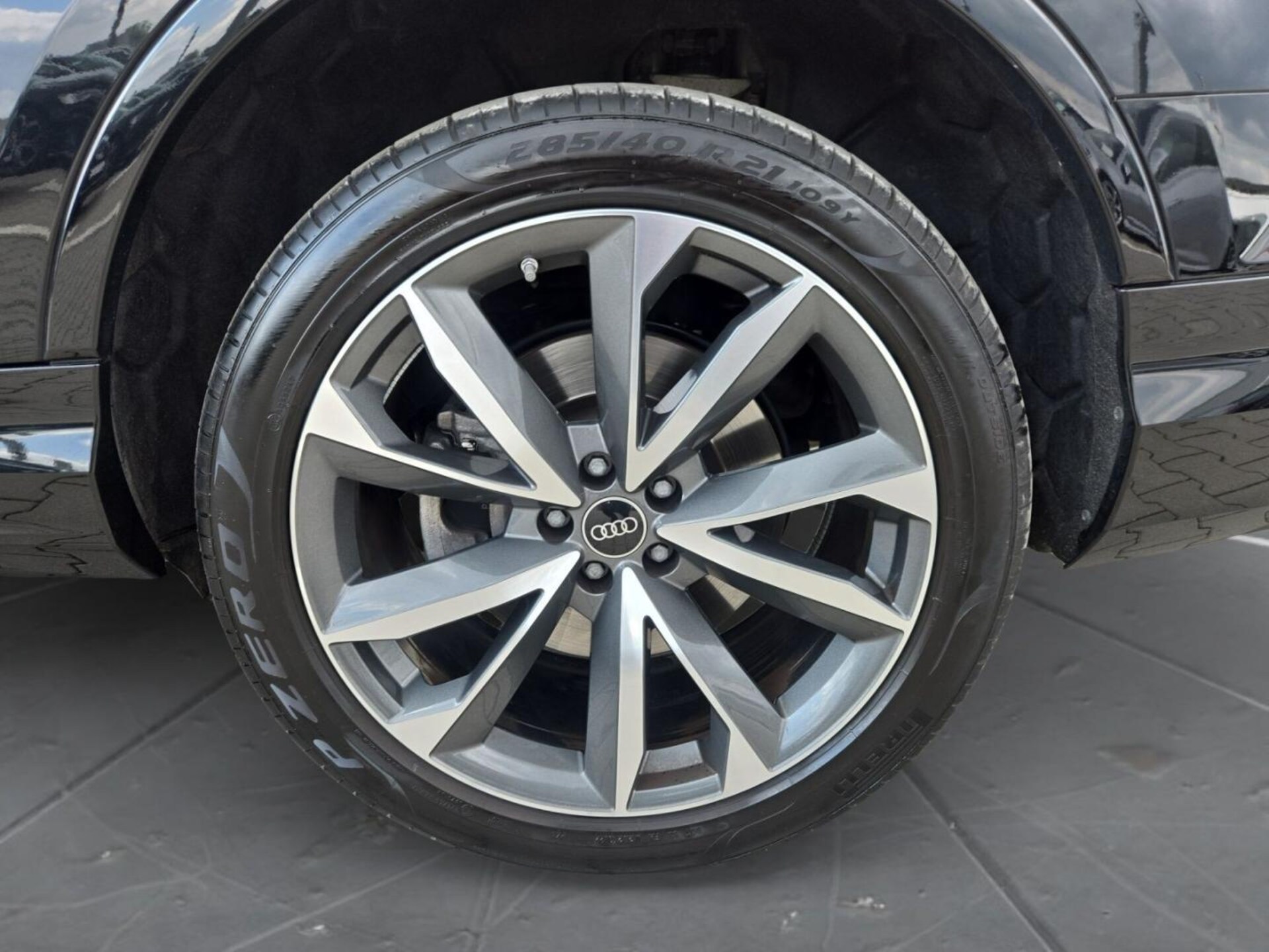 Audi Q7 SUV TFSI e S line