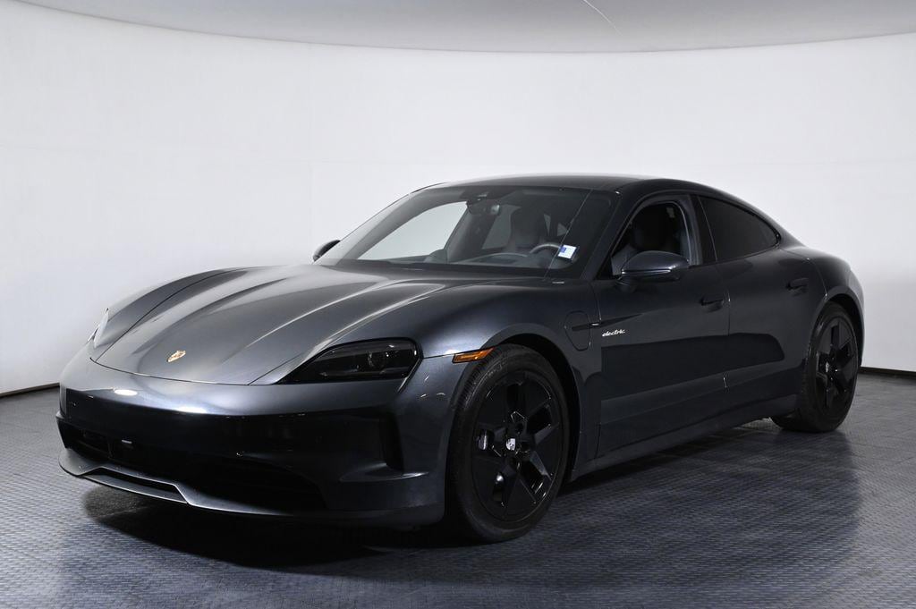 2025 Porsche Taycan -'s photo
