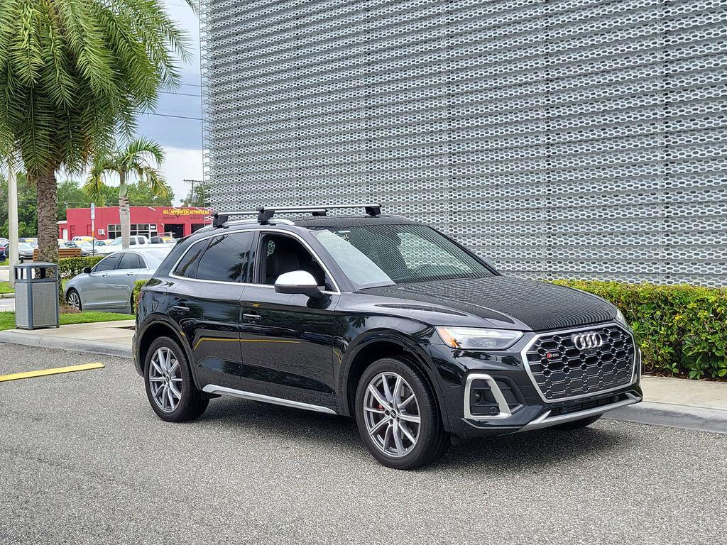 2022 Audi SQ5 Premium Plus's photo