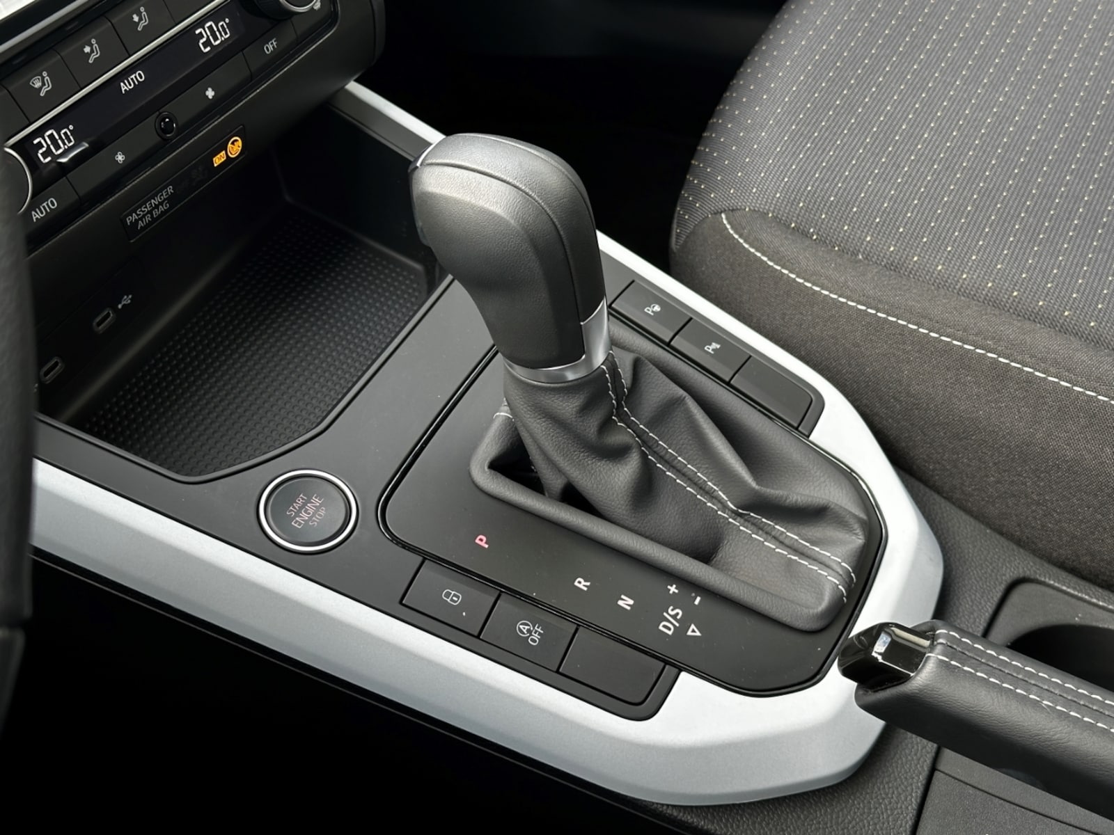 SEAT Arona – Bild 14