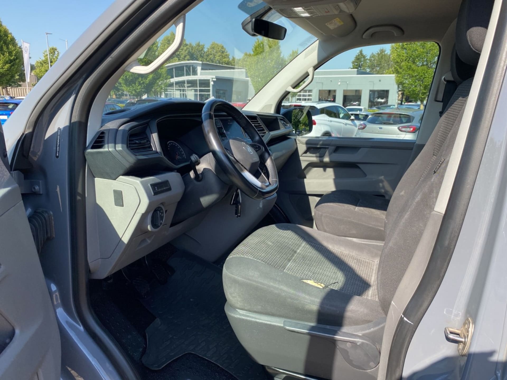 Volkswagen T6.1 Transporter Kasten kurzer Radstand