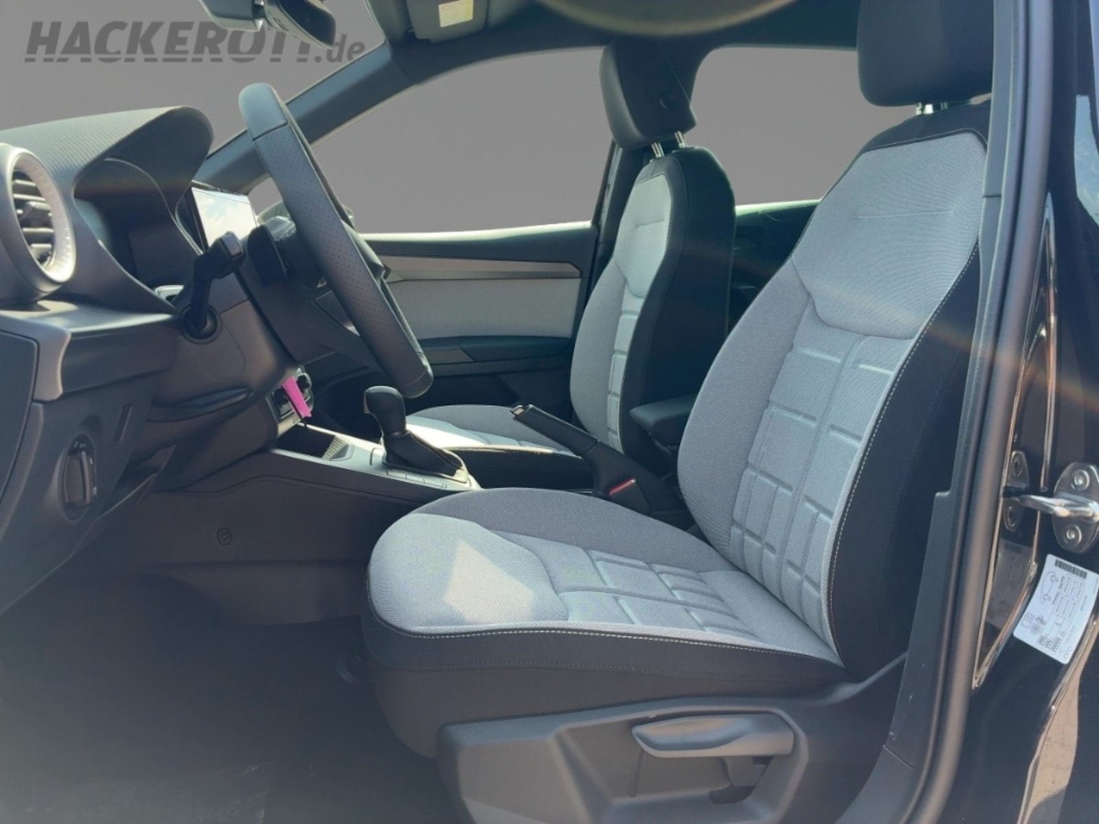 SEAT Arona – Bild 8