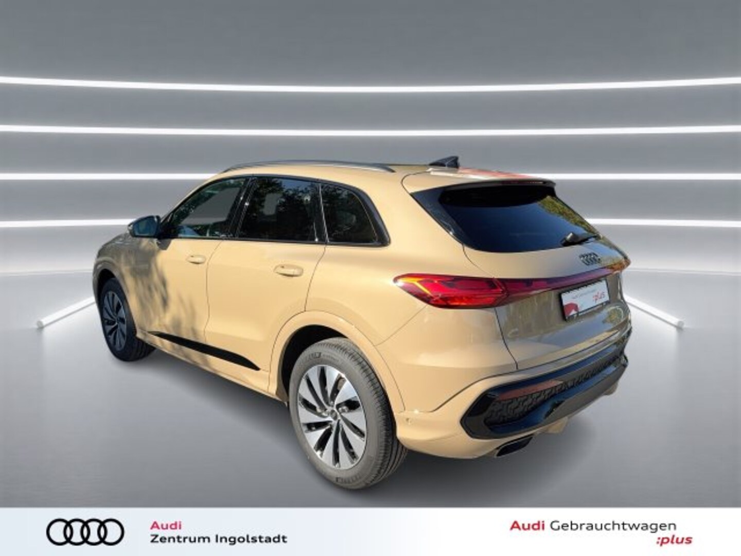 Bild über Audi Q5 SUV TFSI 150 kW S tronic - für weitere Informationen kontaktieren Sie den Audi Partner