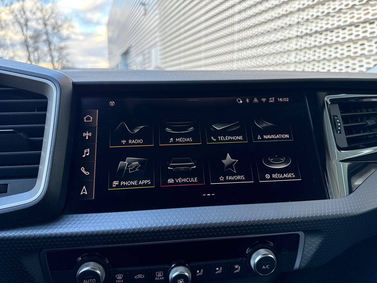 Image about Audi A1 Sportback Design 30 TFSI 85 kW (116 ch) S tronic