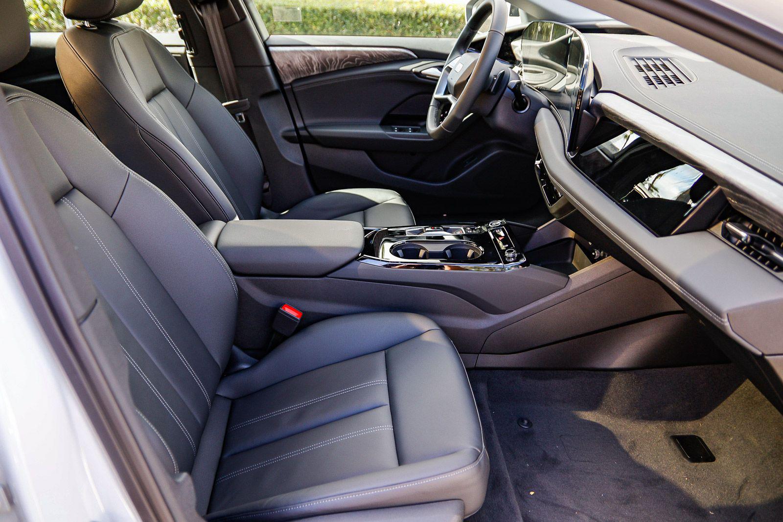 2025 Audi A6 Sportback e-tron Premium - Photo 17