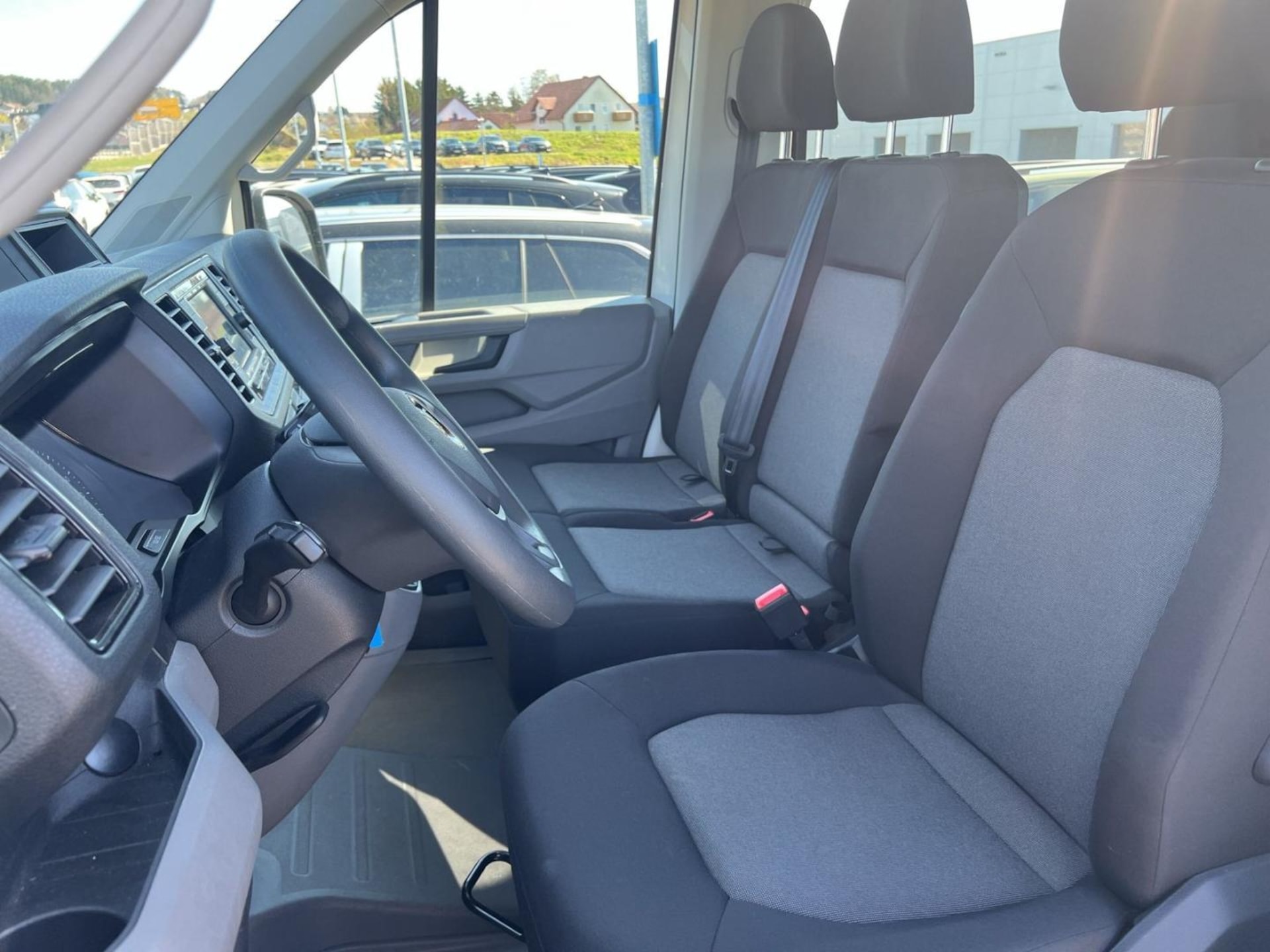 Volkswagen Crafter Kasten langer Radstand