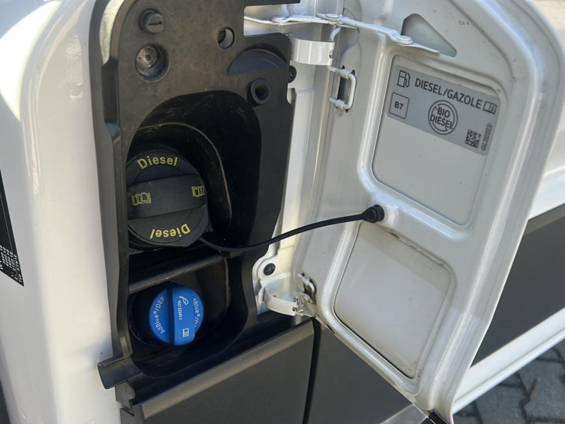 Volkswagen Crafter Kasten mittlerer Radstand