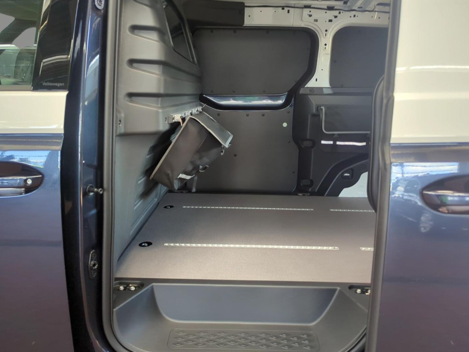 Volkswagen ID. Buzz Cargo – Bild 9