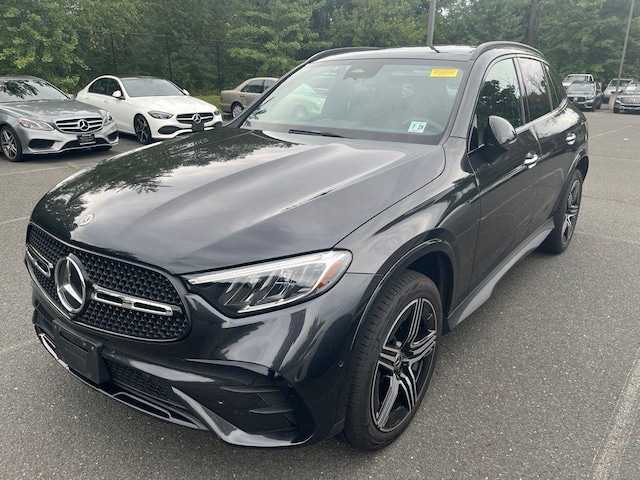 2024 Mercedes-Benz GLC 300