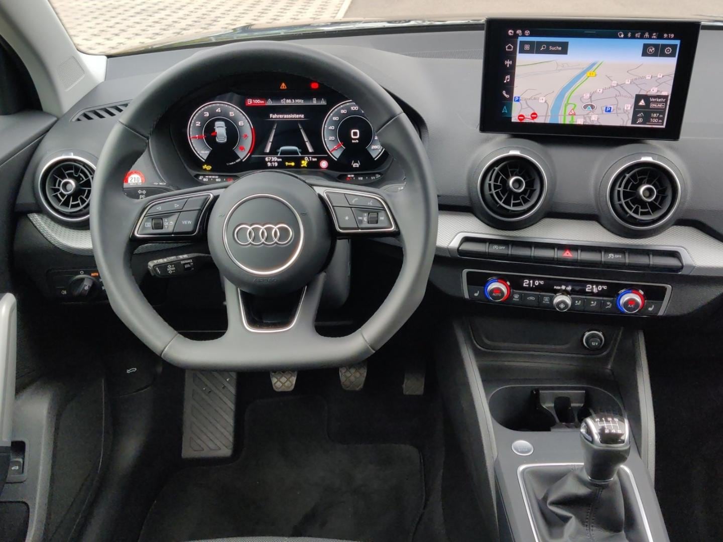 Bild über Audi Q2 advanced 30 TFSI Schaltgetriebe - für weitere Informationen kontaktieren Sie den Audi Partner