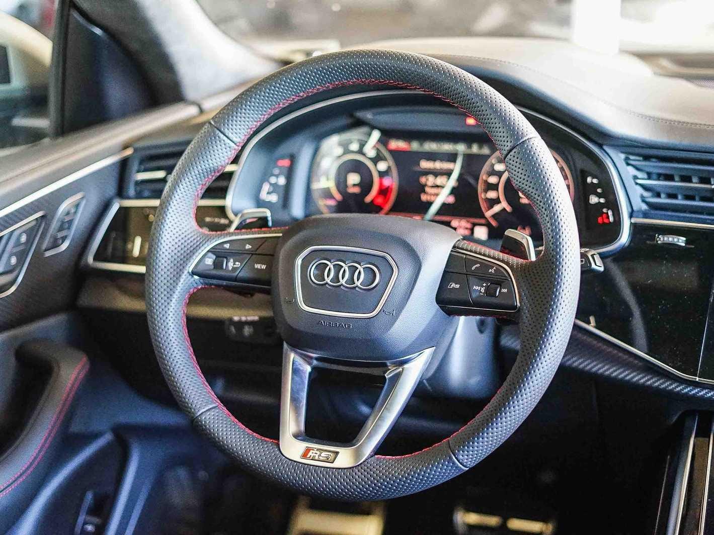 2025 Audi RS Q8 Base - Photo 16