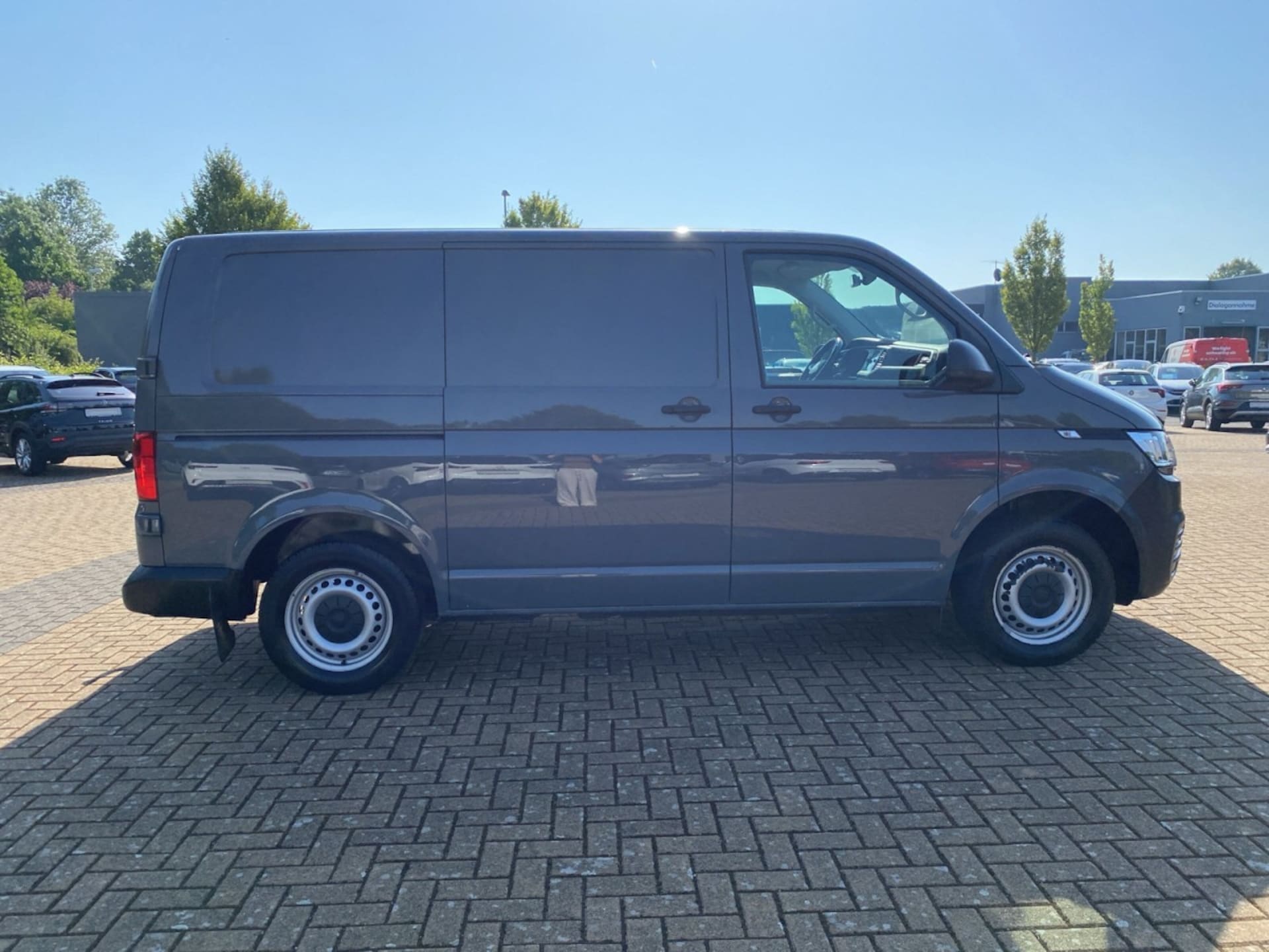 Volkswagen T6.1 Transporter Kasten kurzer Radstand