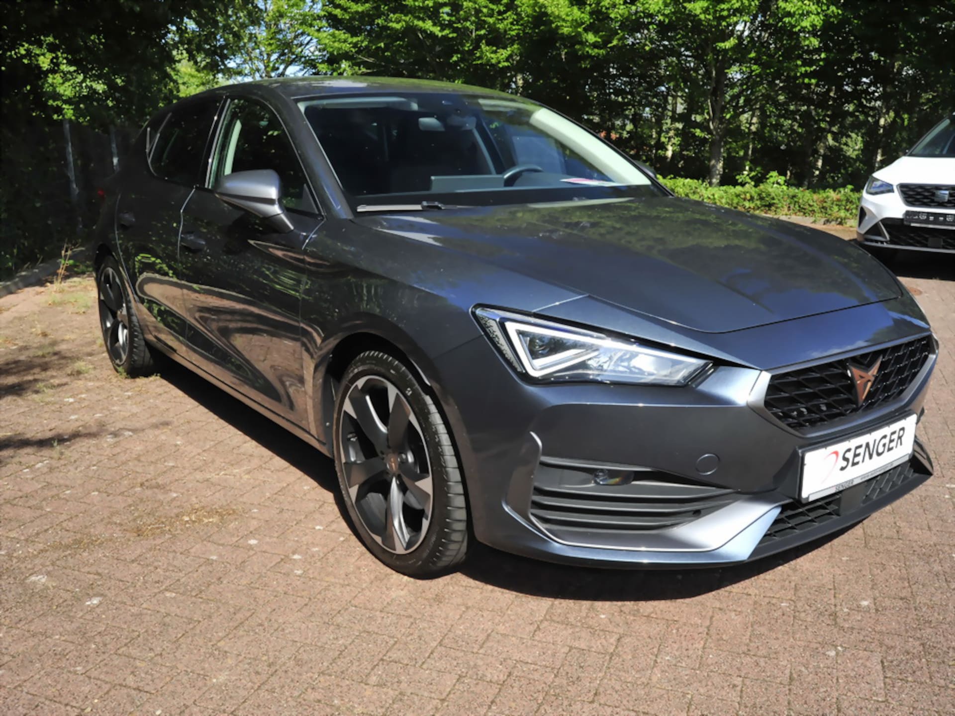 CUPRA Leon