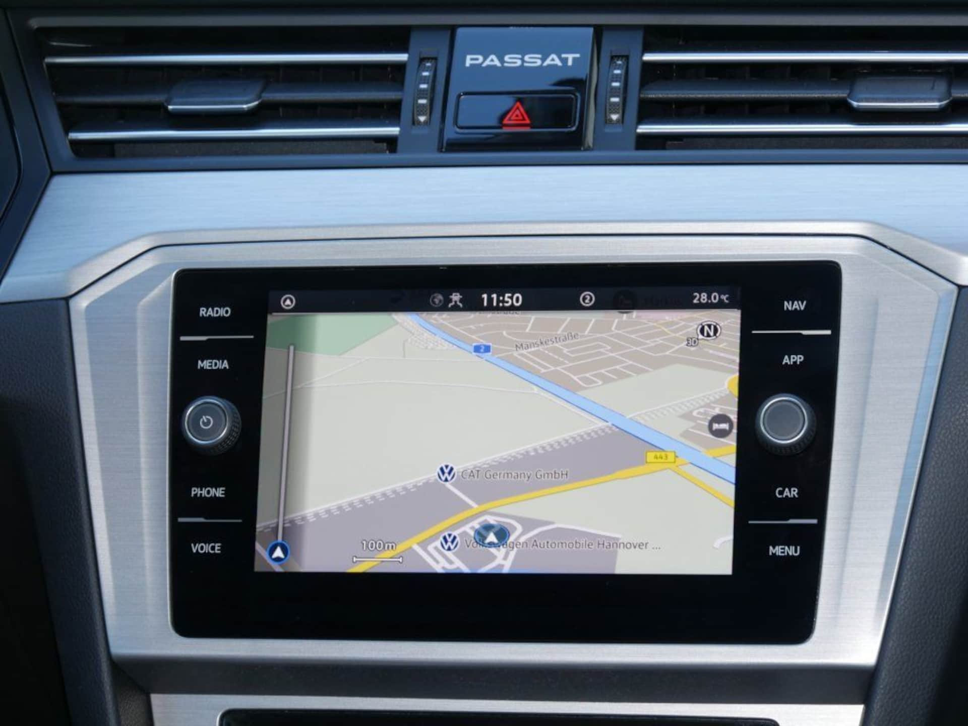 Volkswagen Passat Variant Basis-Modell