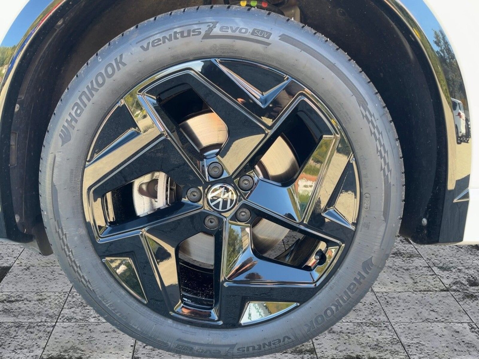 Volkswagen Tiguan – Bild 7