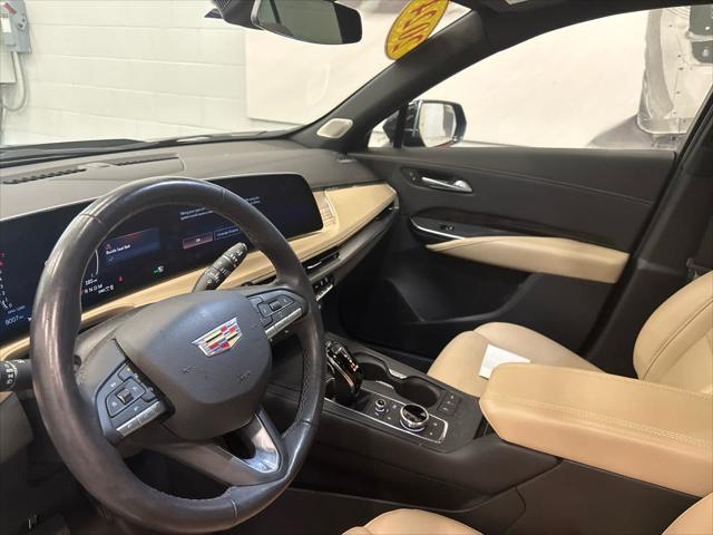 2024 CADILLAC XT4 - Image 8