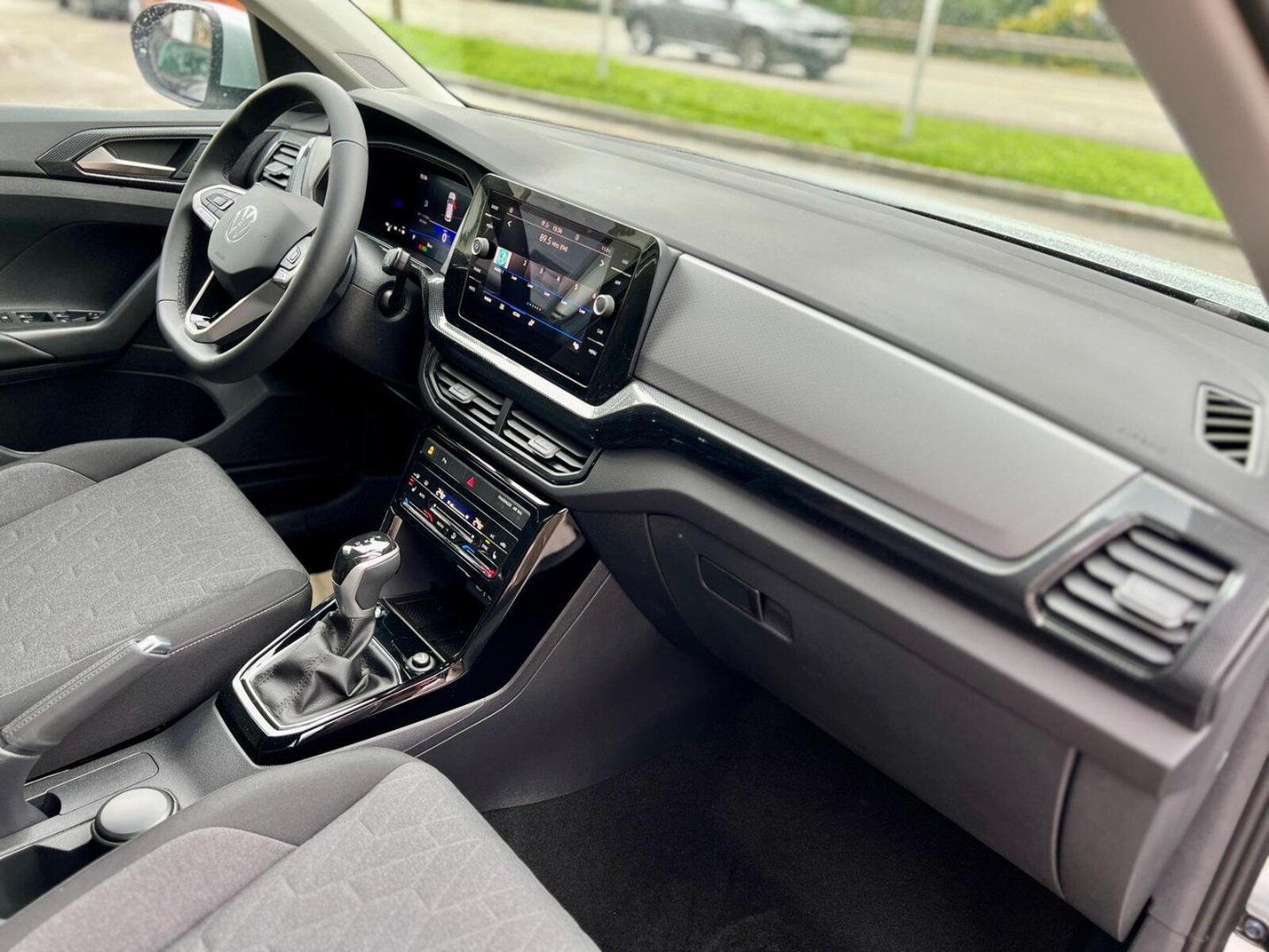 Volkswagen T-Cross – Bild 11